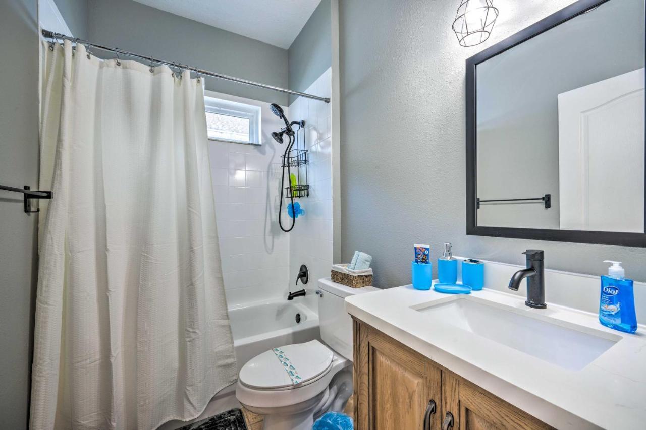Sunny Clermont Retreat With Pool 12 Mi To Disney! オーランド エクステリア 写真